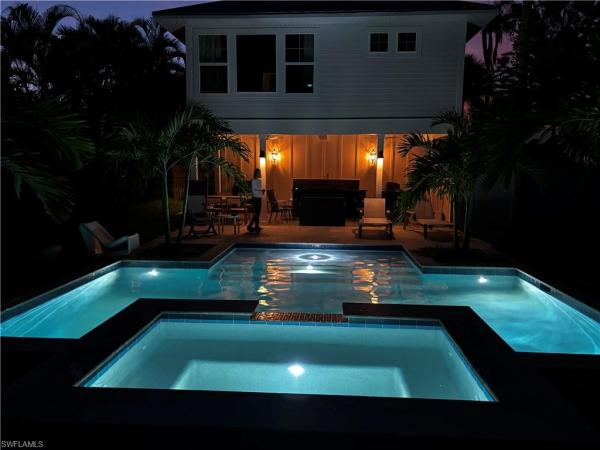 Royal Harbor, 1437 Sandpiper St, Naples, Florida 34102, image 1