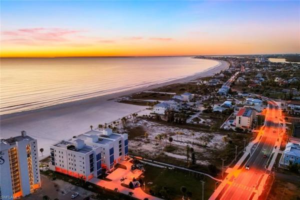 Gulfside Twelve, 6230 Estero Blvd #201, Fort Myers Beach, Florida 33931, image 3