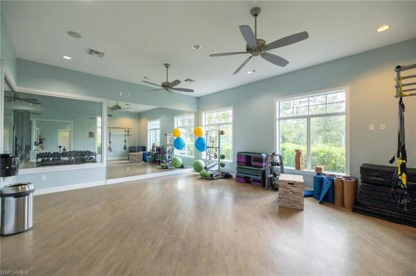 Entrada, 3289 Baravaldo Cir, Cape Coral, Florida 33909, image 2
