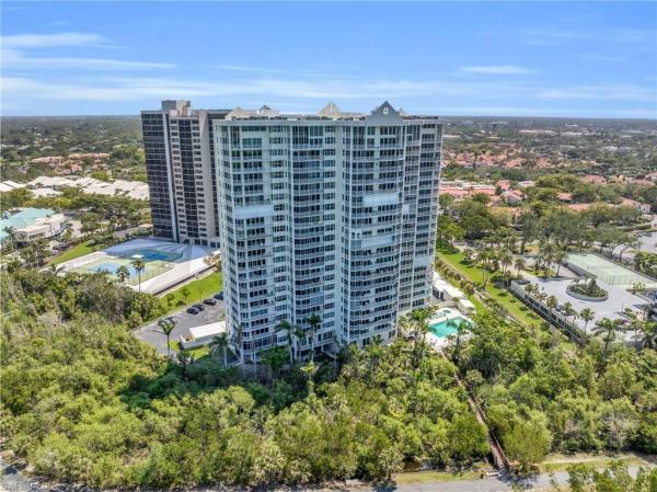 St Nicole At Pelican Bay, 5550 Heron Point Dr #304, Naples, Florida 34108, image 2