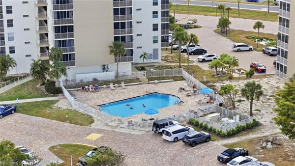 Beach & Tennis Club, 5800 SW Bonita Beach Rd #2-705, Bonita Springs, Florida 34134, image 1