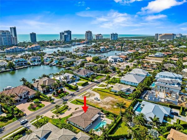 Park Shore, 4222 Crayton Rd, Naples, Florida 34103, image 1