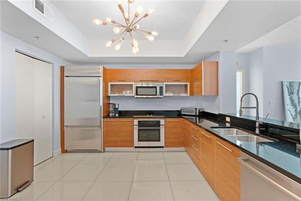 Oasis, 3000 Oasis Grand Blvd #1101, Fort Myers, Florida 33916, image 2