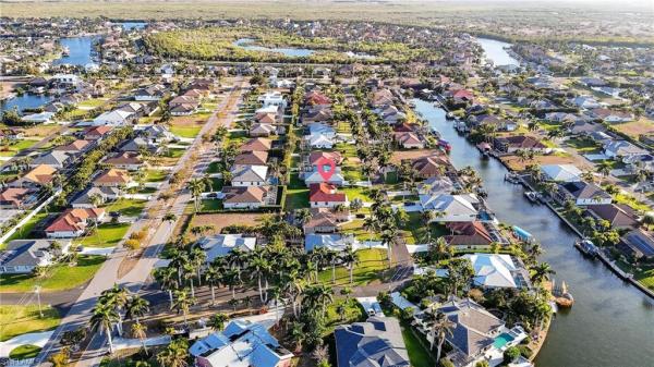 Cape Coral, 5319 21st Pl, Cape Coral, Florida 33914, image 2