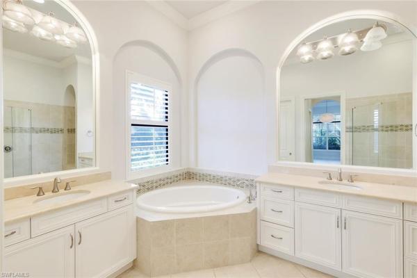 Lakoya, 6419 Vivaldi Ct, Naples, Florida 34113, image 2