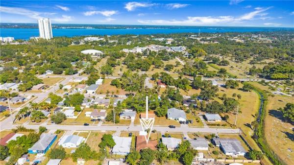 3148 Apache St, Fort Myers, Florida 33916, image 1