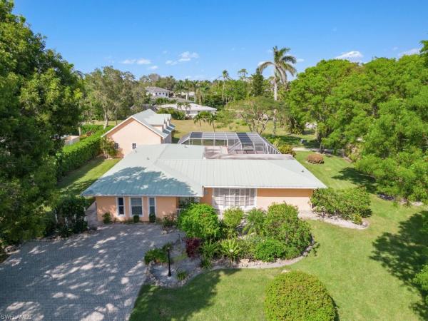The Moorings, 737 Mooring Line Dr, Naples, Florida 34103, image 2