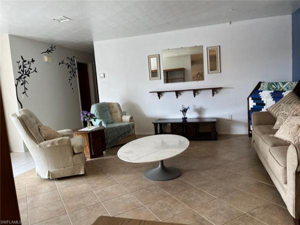 North Fort Myers No HOA, 8201 Dosonte Ln, North Fort Myers, Florida 33917, image 2