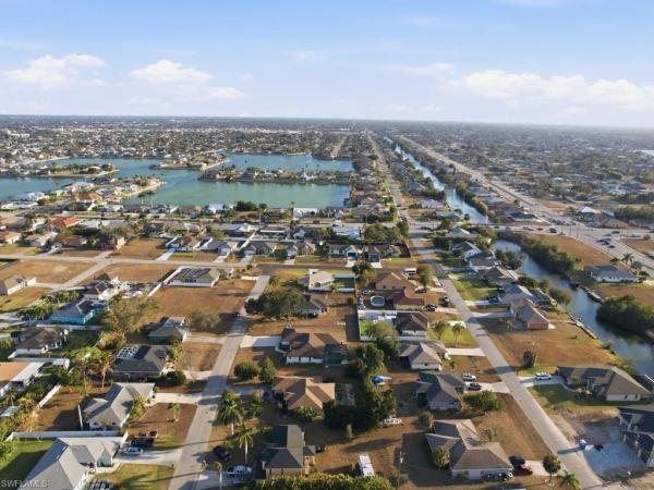 Cape Coral, 32 9th Ave, Cape Coral, Florida 33909, image 3