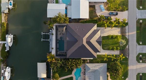 Isles Of Capri, 405 Samar Ave, Naples, Florida 34113, image 1