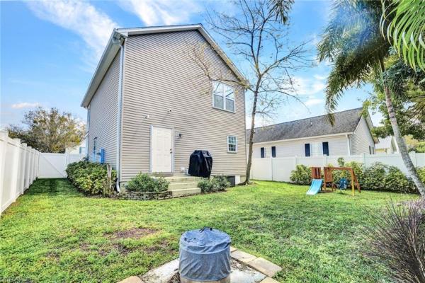 Leawood Lakes, 534 Leawood Cir, Naples, Florida 34104, image 1