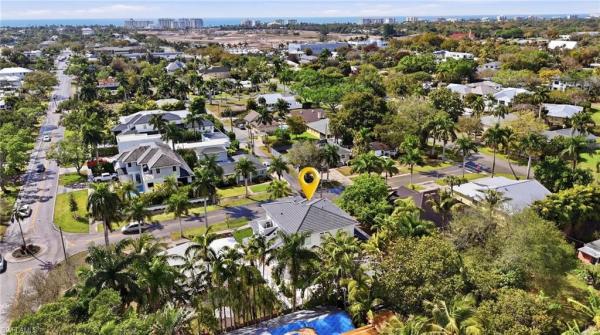 Lake Park, 732 N 12th St, Naples, Florida 34102, image 1