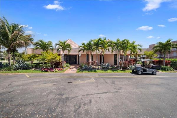 Turtle Lake Golf Colony, 170 Turtle Lake Ct #109, Naples, Florida 34105, image 3