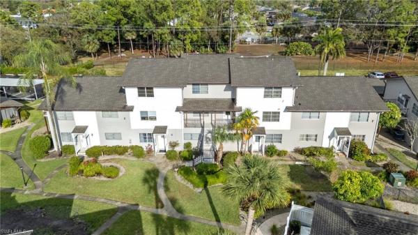 Palm Crest Villas At Palm River Estates, 180 E Cypress Way #F137, Naples, Florida 34110, image 2