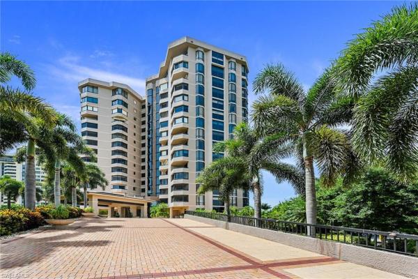 Dorchester At Pelican Bay, 6075 Pelican Bay Blvd #1105, Naples, Florida 34108, image 2
