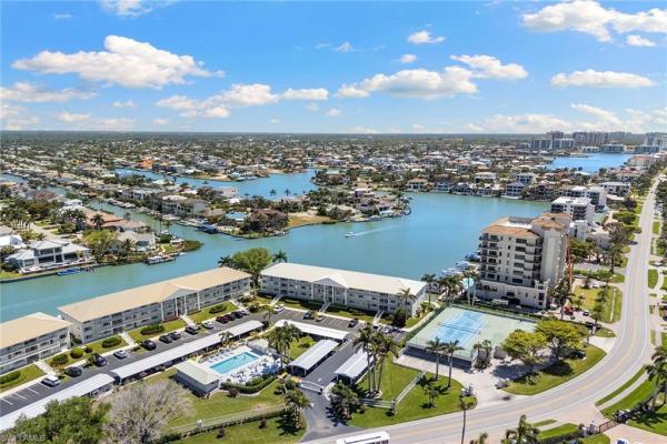 Monte Carlo Club At Vanderbilt Beach, 10682 Gulf Shore Dr #C305, Naples, Florida 34108, image 2