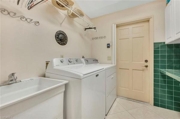 Vanderbilt Lakes, 3668 Saybrook Pl, Bonita Springs, Florida 34134, image 2