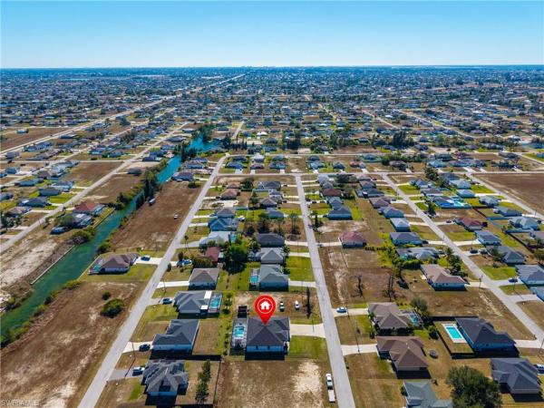 Cape Coral Residential, 2207 18th Ave, Cape Coral, Florida 33993, image 1