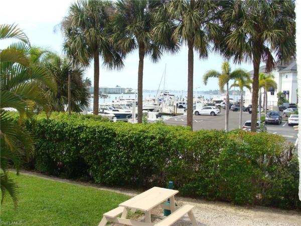 Beaumer, 807 River Point Dr #201D, Naples, Florida 34102, image 1