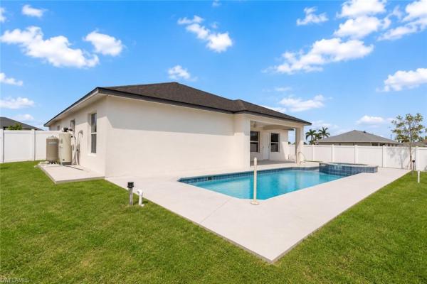 Cape Coral, 221 29th Pl, Cape Coral, Florida 33993, image 3