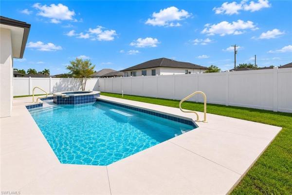 Cape Coral, 221 29th Pl, Cape Coral, Florida 33993, image 1