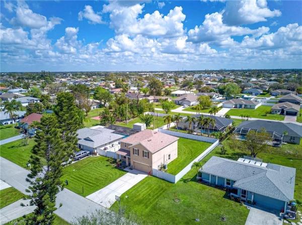 Cape Coral Residential, 1717 3rd Pl, Cape Coral, Florida 33991, image 2