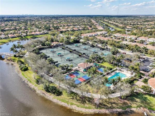 VillageWalk Of Bonita Springs, 15350 Queen Angel Way, Bonita Springs, Florida 34135, image 2