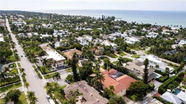 940 S 3rd St #201, Naples, Florida 34102, image 1