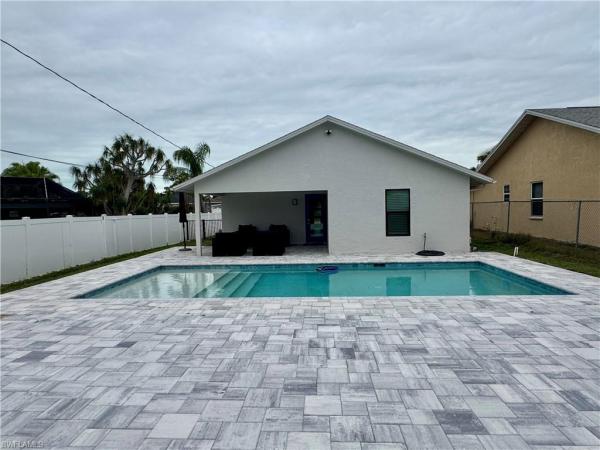 Bonita Springs Residential, 27431 Dortch Ave, Bonita Springs, Florida 34135, image 2