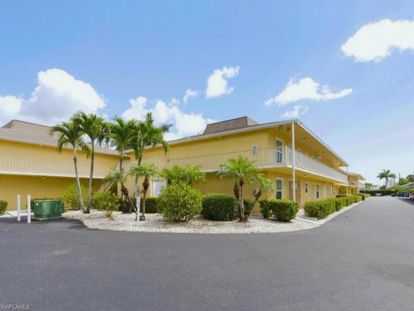 Riviera Golf Estates, 351 Charlemagne Blvd #B208, Naples, Florida 34112, image 1