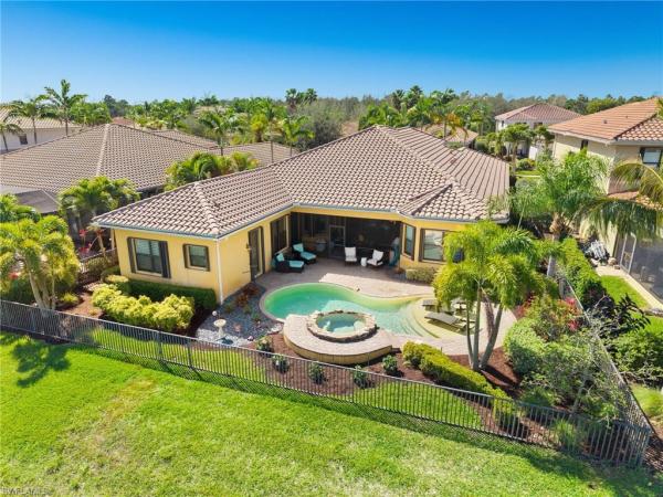 Riverstone, 3633 Santaren Ct, Naples, Florida 34119, image 2