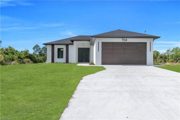 Lehigh Acres, 704 Holmes Ave, Lehigh Acres, Florida 33974, image 1