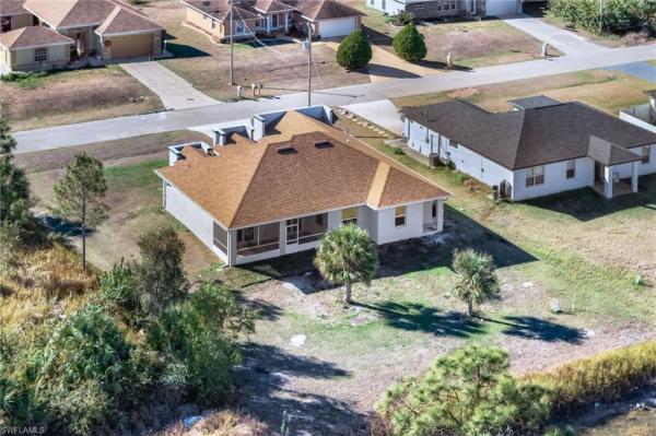 Lehigh Acres, 2708 W 20th St, Lehigh Acres, Florida 33971, image 2
