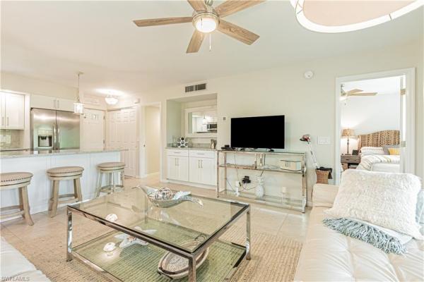 746 W Eagle Creek Dr #104, Naples, Florida 34113, image 2