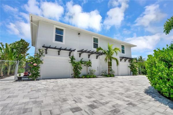 Pirates Cove, 27293 E Arroyal Rd, Bonita Springs, Florida 34135, image 2