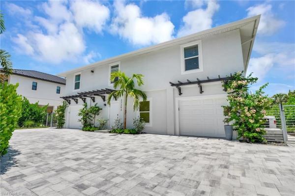 Pirates Cove, 27293 E Arroyal Rd, Bonita Springs, Florida 34135, image 1