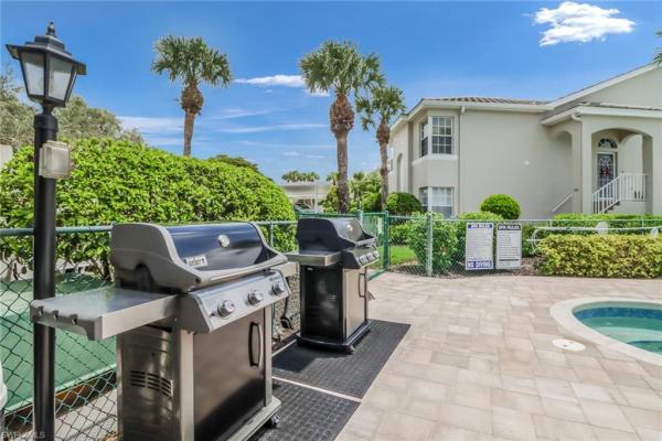 Bermuda Greens, 13131 Castle Harbour Dr #M3, Naples, Florida 34110, image 2