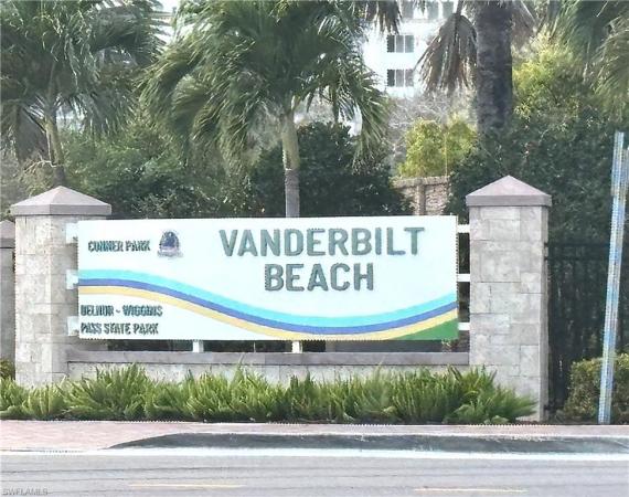 Casa Del Vida, 615 Soliel Dr, Naples, Florida 34110, image 2