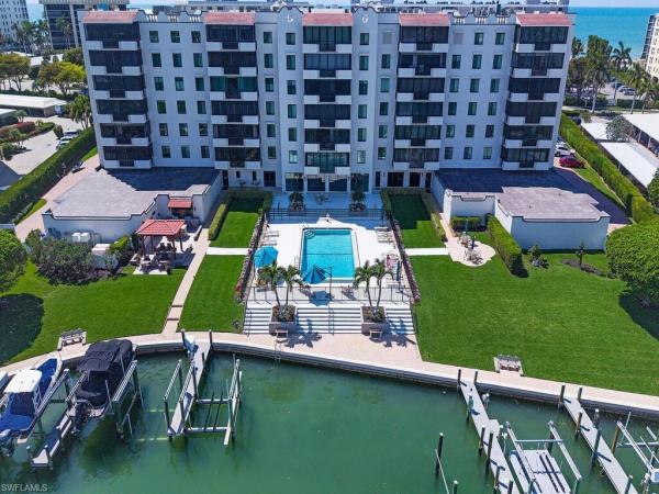 The Madrid Club, 3430 N Gulf Shore Blvd #6C, Naples, Florida 34103, image 2