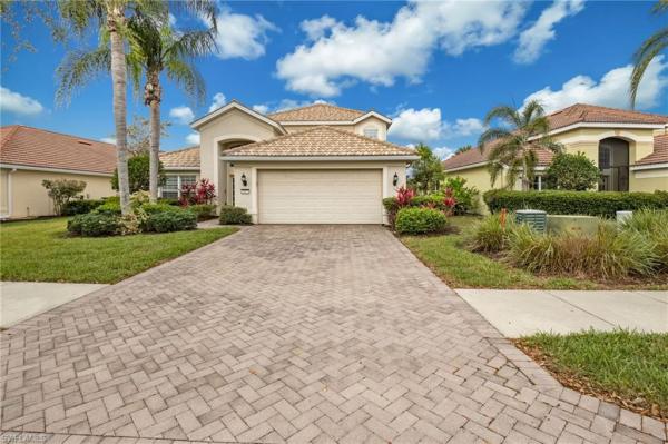 5857 Constitution St, Naples, Florida 34142, image 2