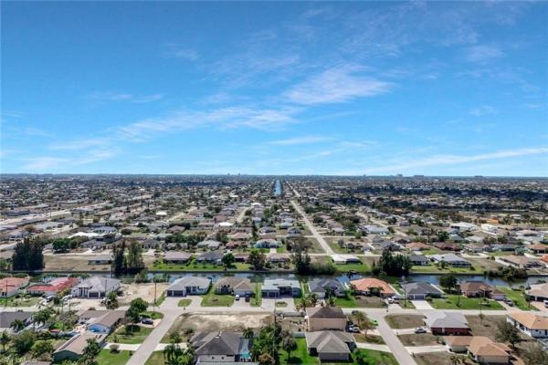 Cape Coral Residential, 152 28th St, Cape Coral, Florida 33914, image 1