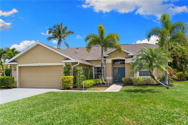 Berkshire Lakes, 6778 Buckingham Ct, Naples, Florida 34104, image 2