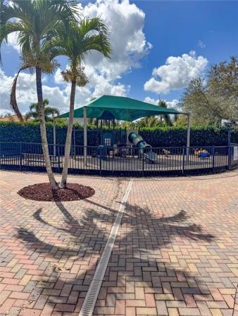 Valencia Lakes, 2094 Grove Dr, Naples, Florida 34120, image 2