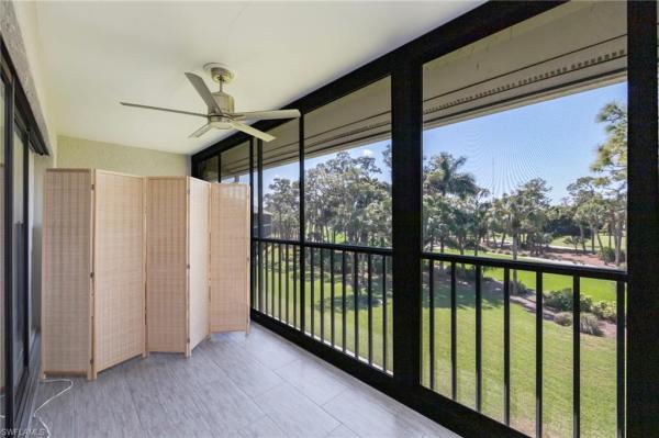 752 Eagle Creek Dr #302, Naples, Florida 34113, image 1