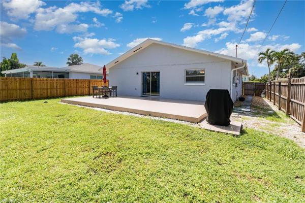 Naples Park, 517 N 98th Ave, Naples, Florida 34108, image 1