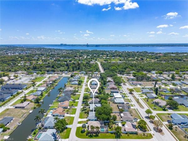 Cape Coral, 2220 8th Ter, Cape Coral, Florida 33990, image 1