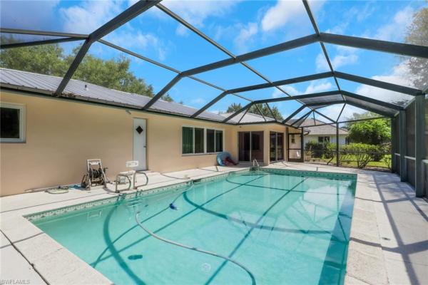  Lochmoor, 4255 Glasgow Ct, North Fort Myers, Florida 33903, image 2