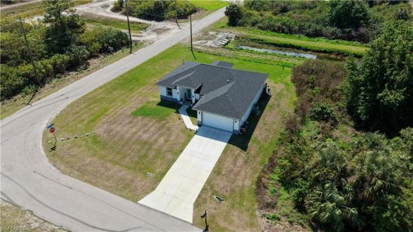 Fort Myers Residential, 3705 Kelsey St, Fort Myers, Florida 33905, image 1
