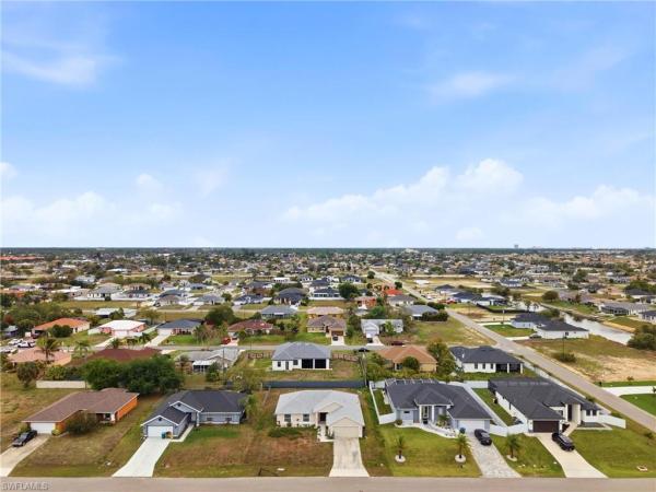 Cape Coral, 2009 13th Pl, Cape Coral, Florida 33909, image 3