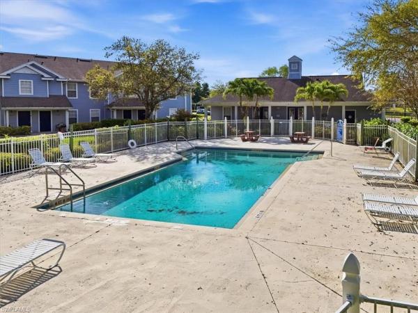 Vanderbilt Place, 14885 Pleasant Bay Ln #4203, Naples, Florida 34119, image 2